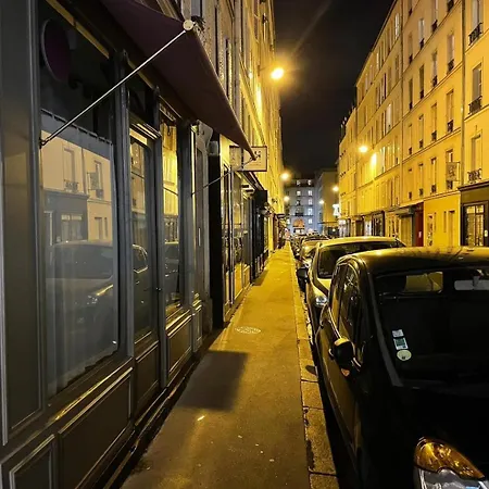 Retro Color - Renove Proche De Tour Eiffel Апартаменты Париж